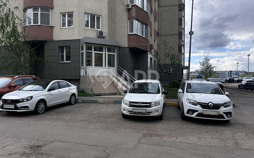 Сдам офис на квартале фото