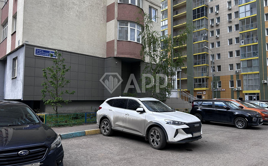 Сдам офис на квартале фото