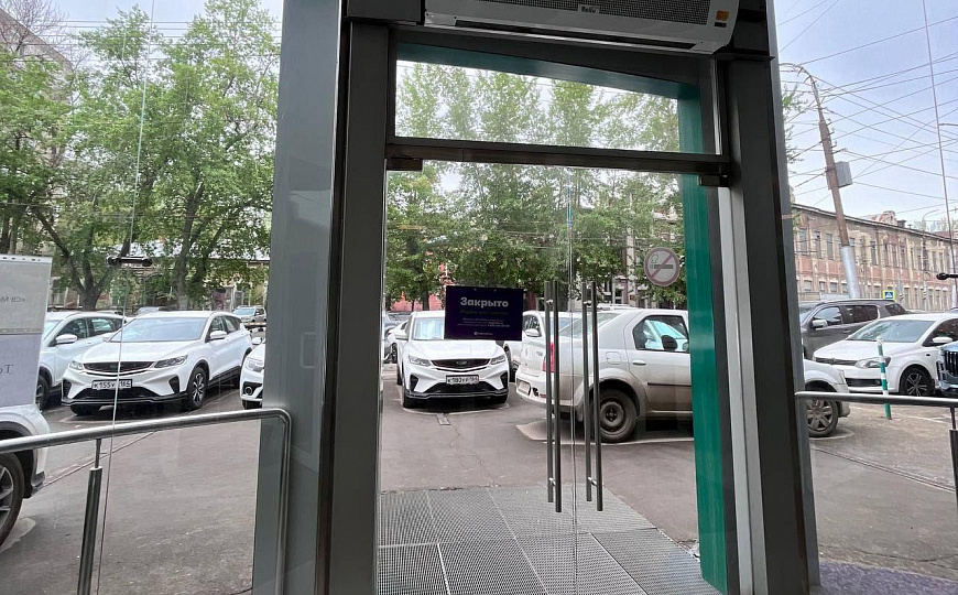 Офис в центре 1я линия. фото