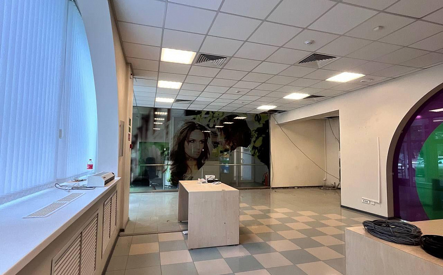 Офис в центре 1я линия. фото