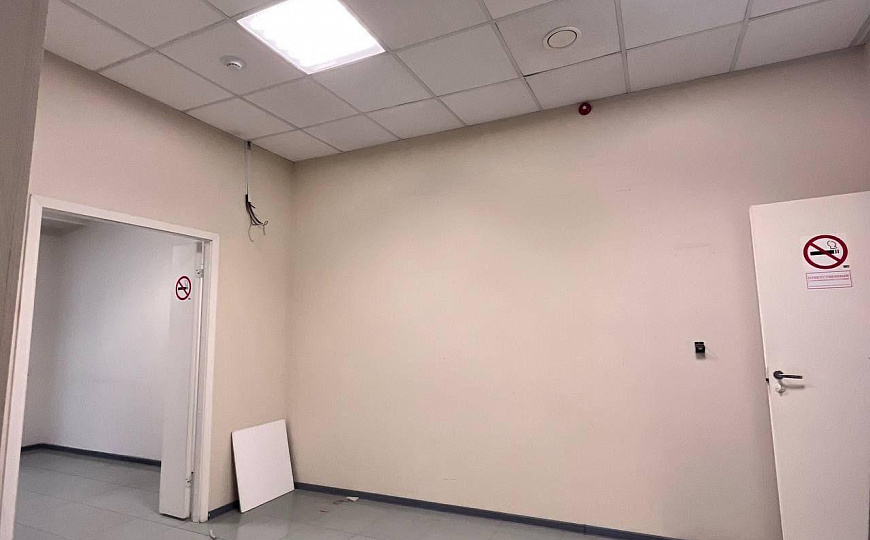 Офис в центре 1я линия. фото