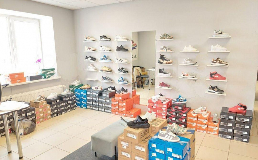 Продам помещение в ЖК Волгарь. фото