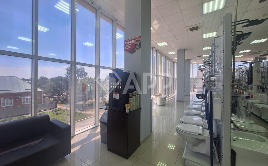 Сдам помещение свободного назначения 1050 м² фото