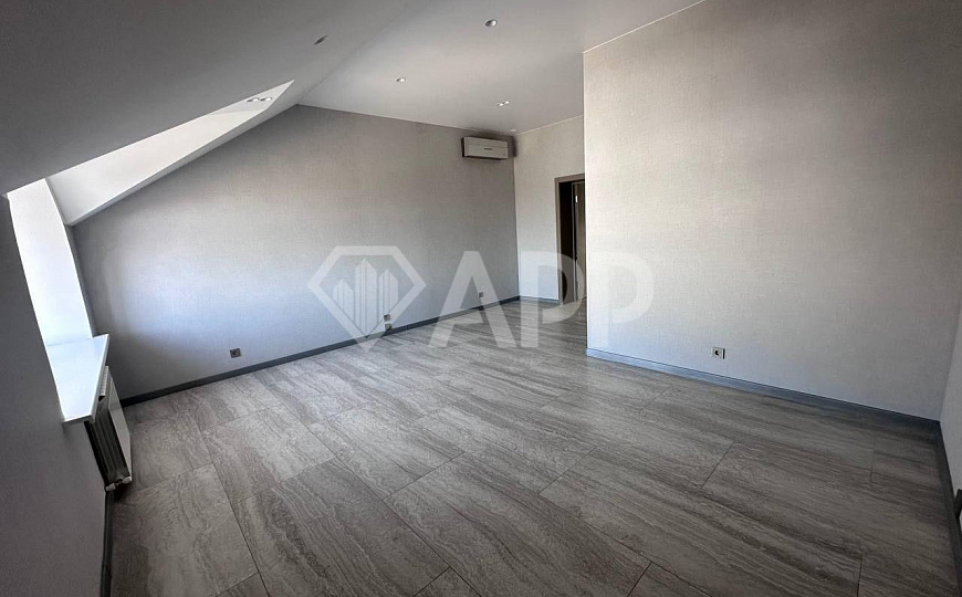 Сдаем складские помещения +  офисы фото