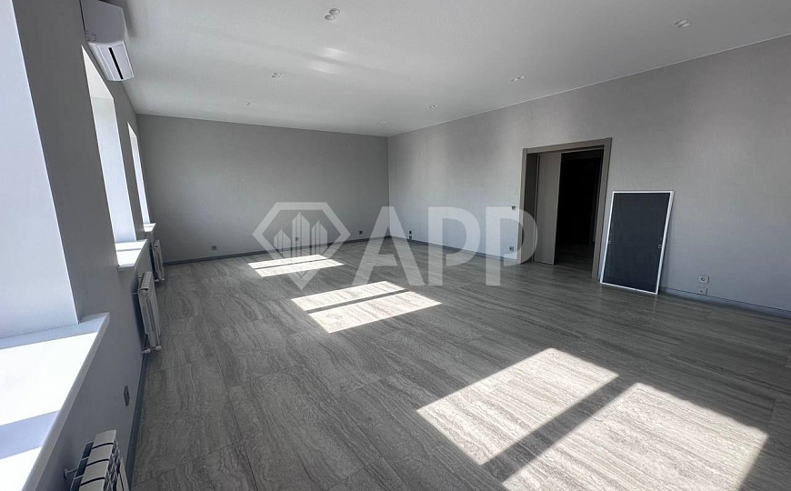 Сдаем складские помещения +  офисы фото