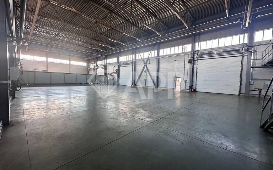 Сдаем складские помещения +  офисы фото