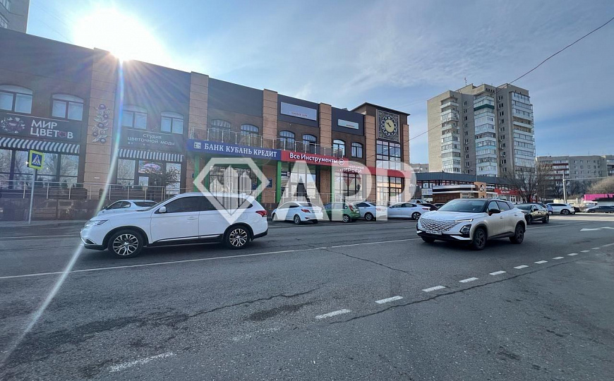 Сдам помещение свободного назначения, 730 м². От 200 м² фото