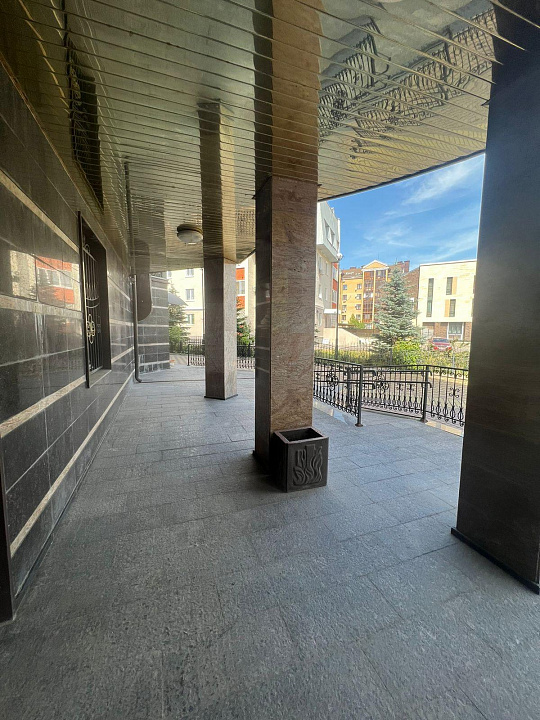 Продам помещение 556,4 м² фото