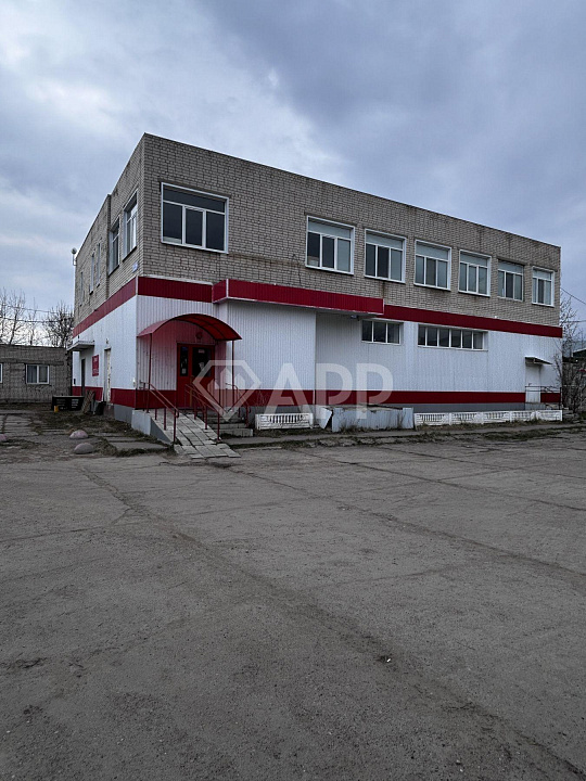 Помещение свободного назначения на первой линии трассы фото