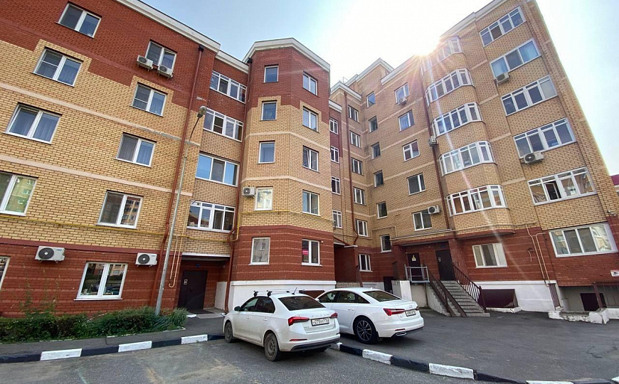 Продаю офисное помещение 216,9м² в тихом и уютном месте фото