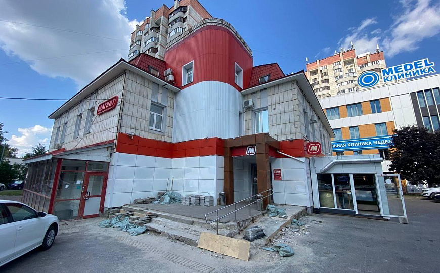 Сдам офис на первой линии фото