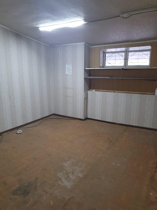 Сдается складское помещение 180 м² фото