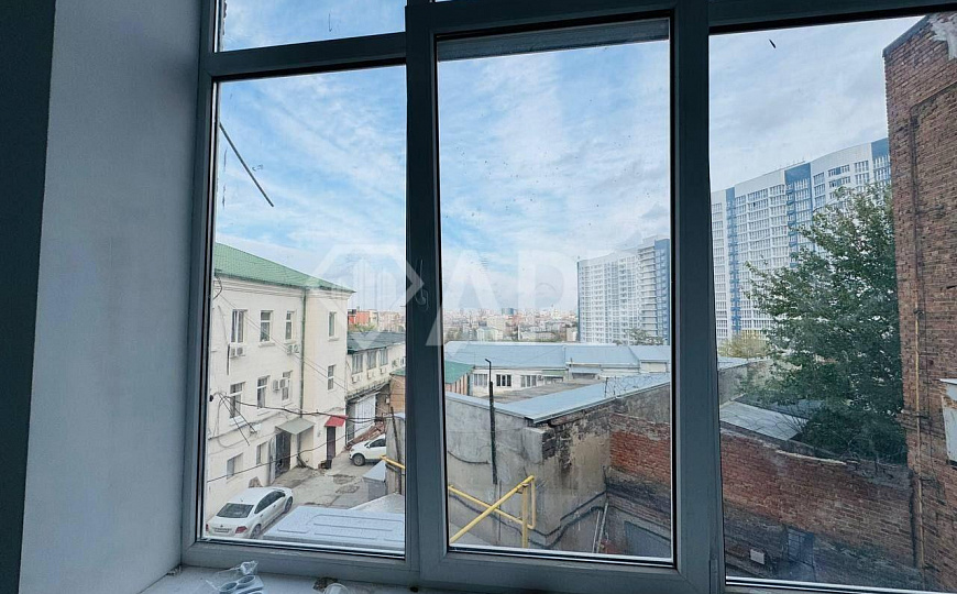 Мебелирован/евроремонт/парковка/двор/вид фото