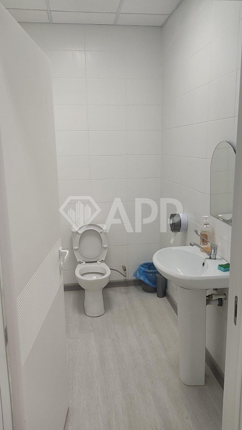 Мебелирован/евроремонт/парковка/двор/вид фото