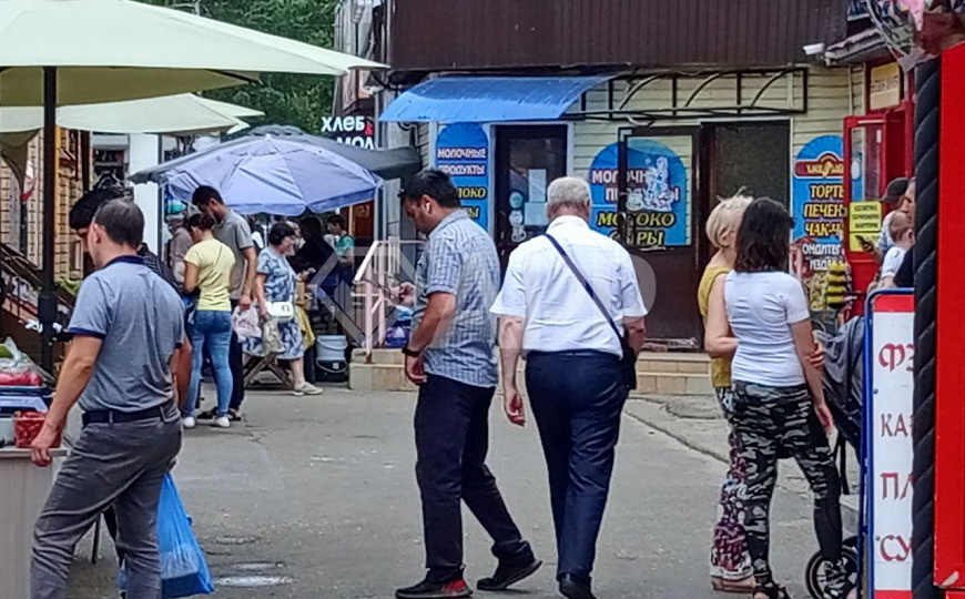 Сдам помещение на трафике рынка Мавлютова. фото