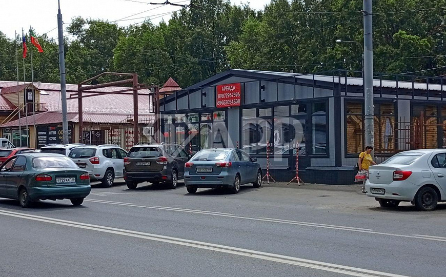 Сдам помещение на трафике рынка Мавлютова. фото