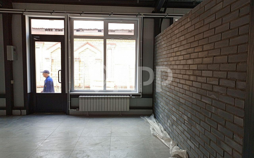 Сдам помещение на трафике рынка Мавлютова. фото