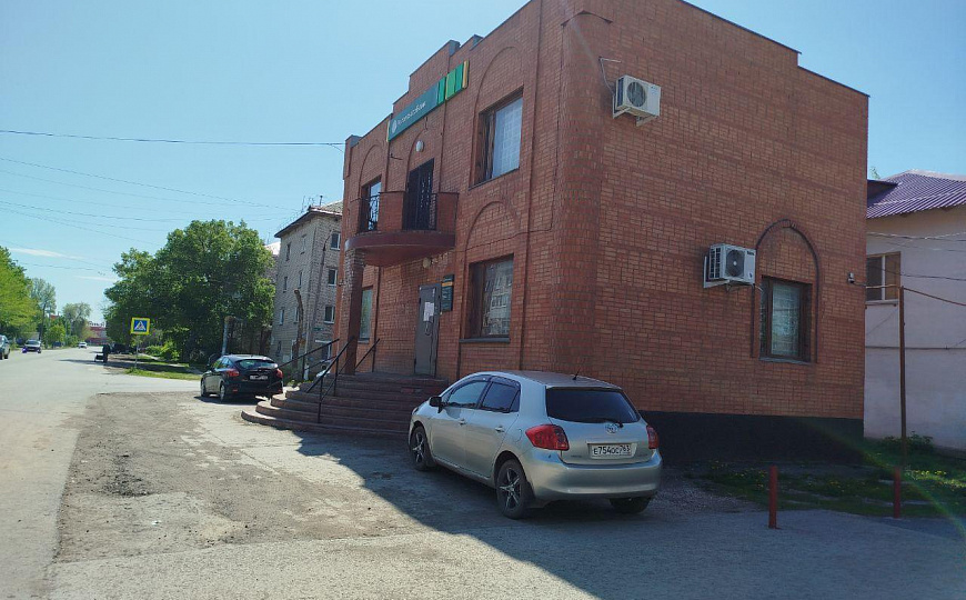 Отдельно стоящее помещение на 1 линии 244,7 м2 фото