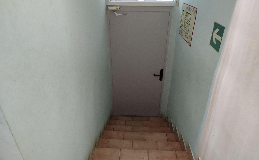 Отдельно стоящее помещение на 1 линии 244,7 м2 фото