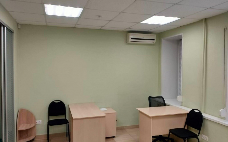 Офисное помещение 53 м² фото