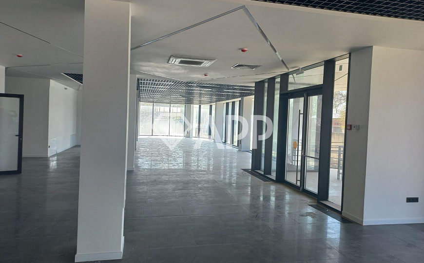 Сдам складское помещение, 1 381 м² фото