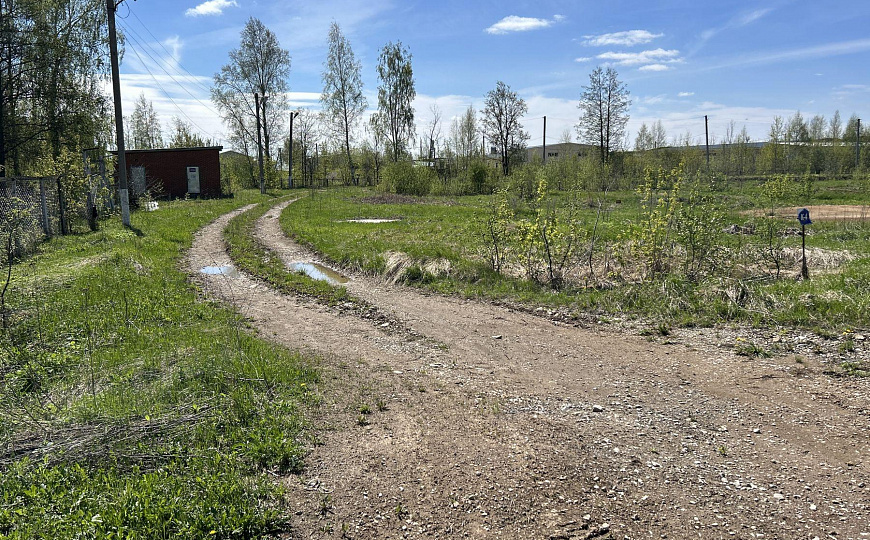 Участок промышленного назначения со всеми коммуникациями фото