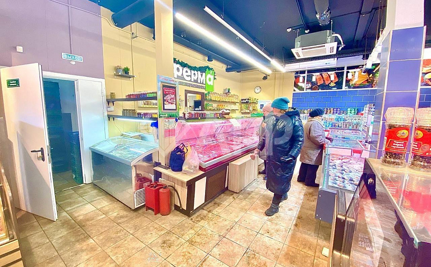 Торговая площадь в отдельном здании фото