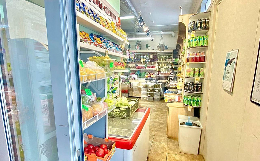 Торговая площадь в отдельном здании фото