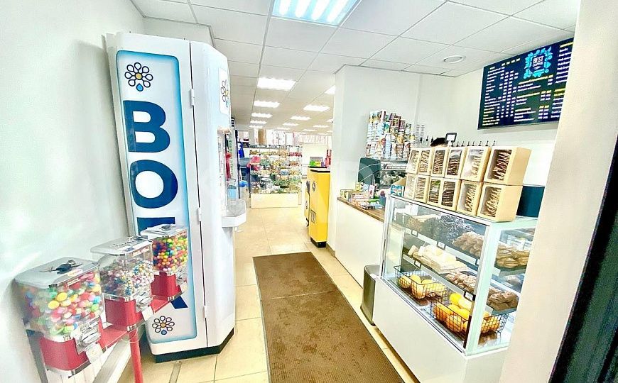 Торговая площадь рядом со Сбером фото