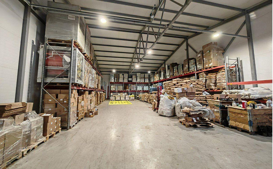 Теплый склад от 250 до 500 кв.м. в аренду фото