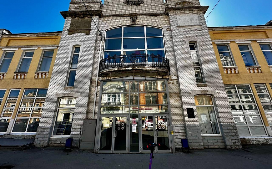 Продажа ТЦ «Юность» 6230 м2 на ул.Ленинградской фото