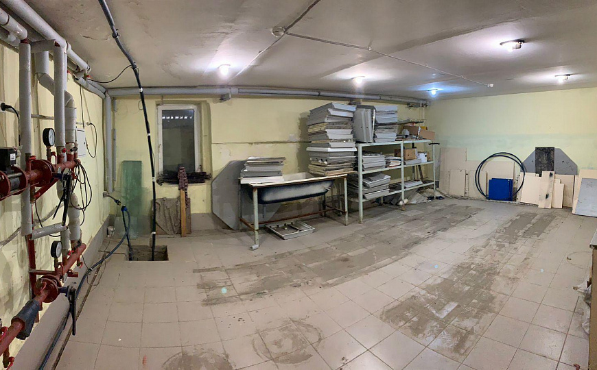 Сдам торговое помещение, 299,7 м² фото