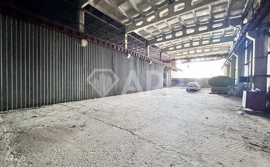 Продам складское помещение, 1 298 м² фото