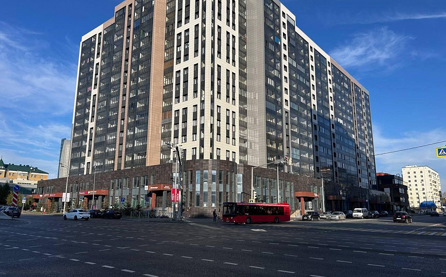 Продам офис в центре города фото