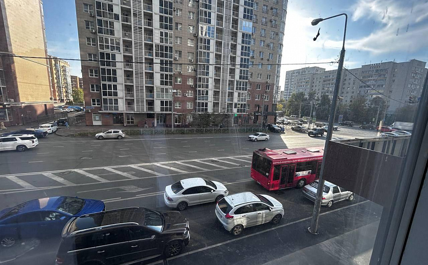 Продам офис в центре города фото