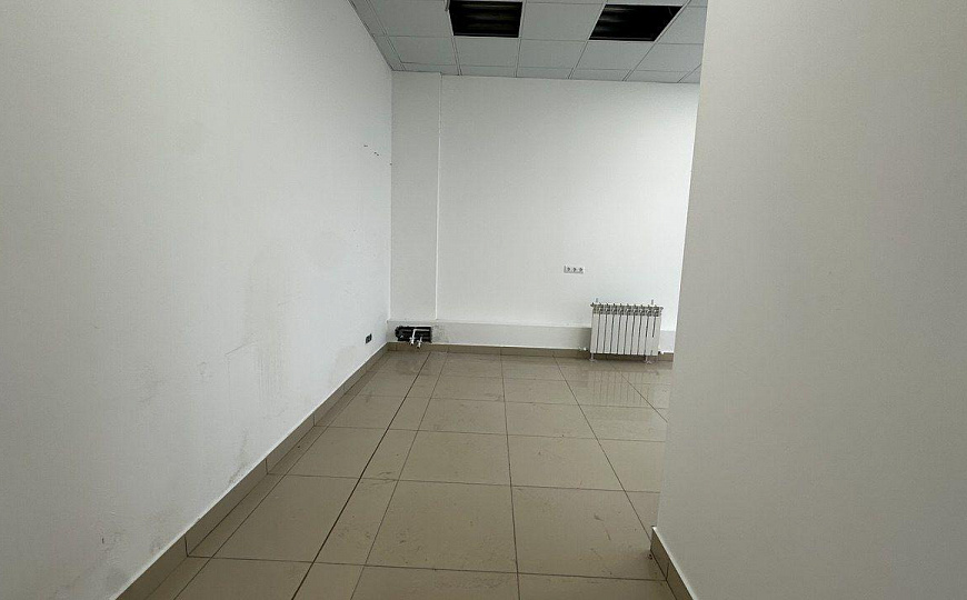 Сдаются помещения свободного назначения  227 м² фото