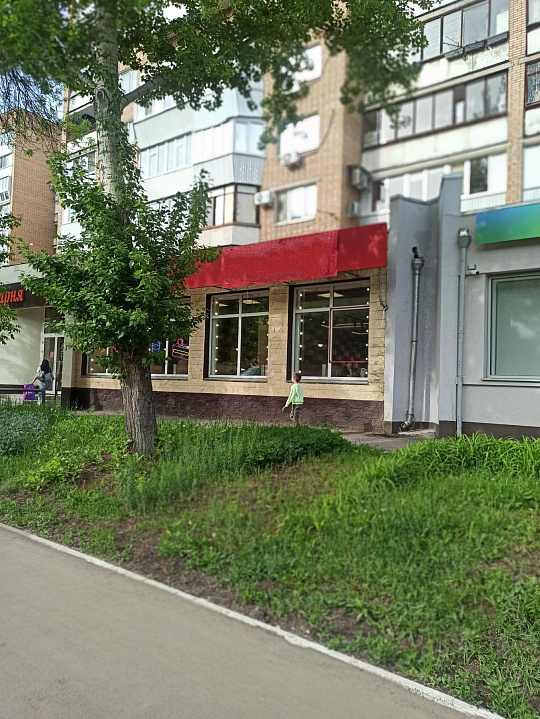 Помещение на первой линии с отдельным входом, 165 м² фото