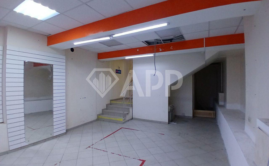 Сдам торговое помещение, 27,7 м² фото