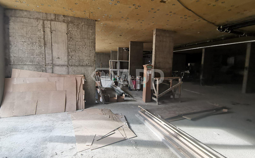 Сдам торговое помещение, 329,2 м² фото