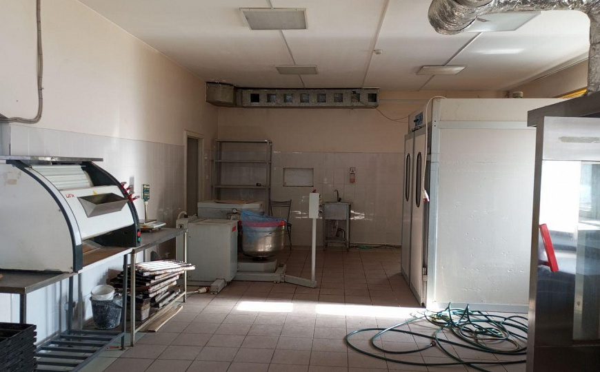 Помещение свободного назначения на выезде из Ижевска 178м² фото