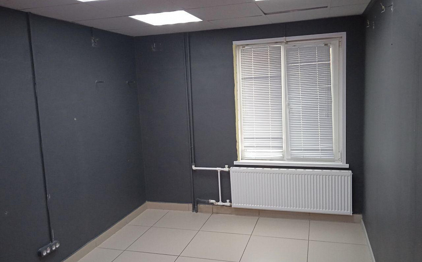 Помещение свободного назначения 120м² на пересечении Пушкинской и Холмогорова фото