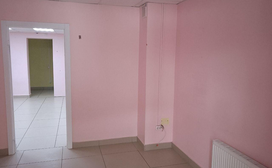 Помещение свободного назначения 120м² на пересечении Пушкинской и Холмогорова фото