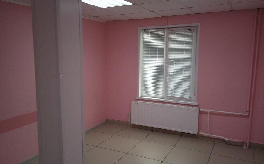 Помещение свободного назначения 120м² на пересечении Пушкинской и Холмогорова фото