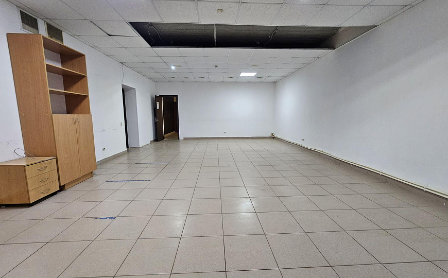 Сдам помещение свободного назначения, 275 м² фото