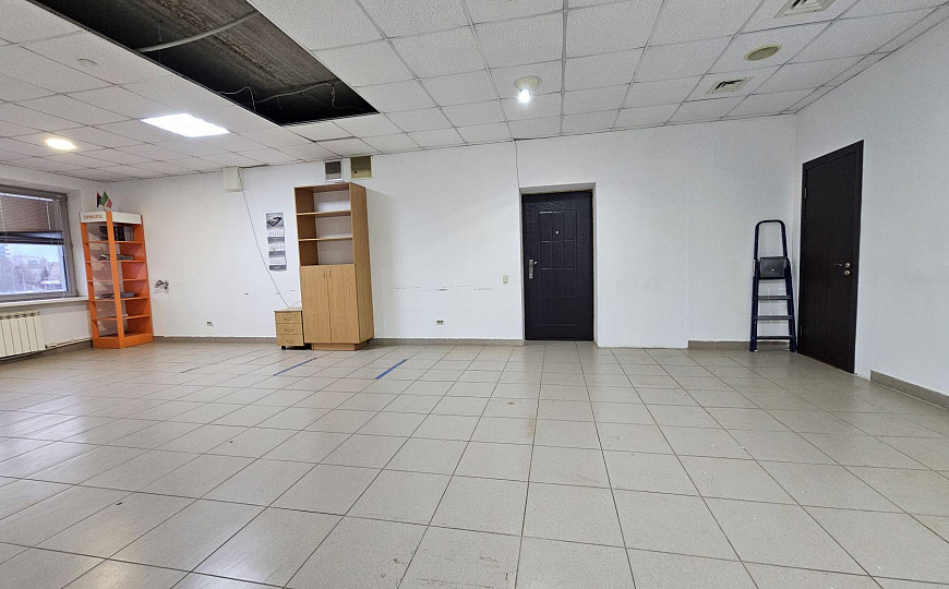 Сдам помещение свободного назначения, 275 м² фото