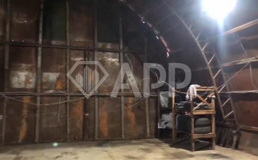 Сдаю холодный склад в черте города фото