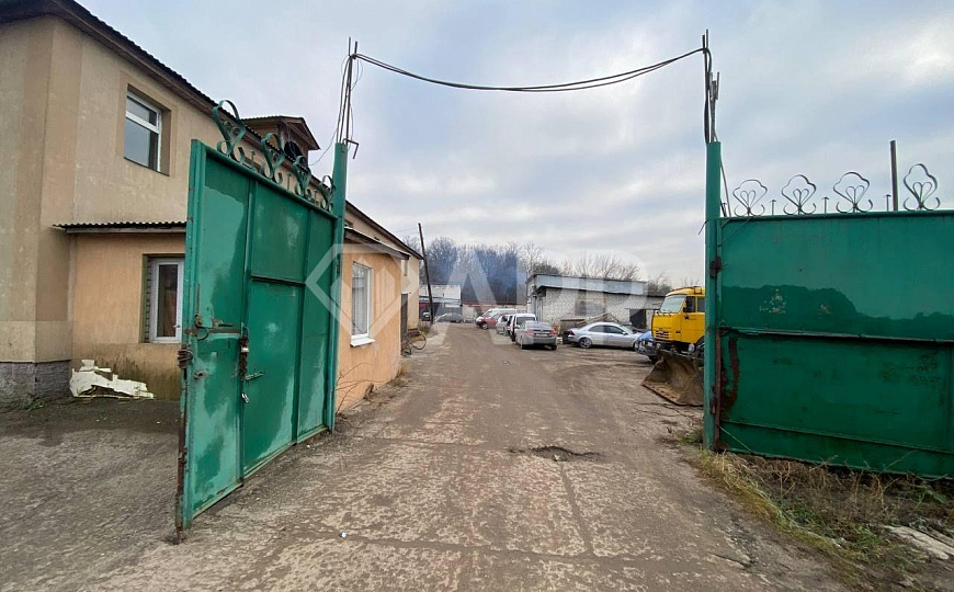 Сдаю холодный склад в черте города фото