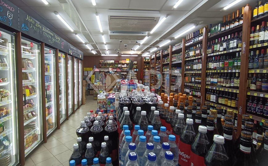 Продам здание с участком фото