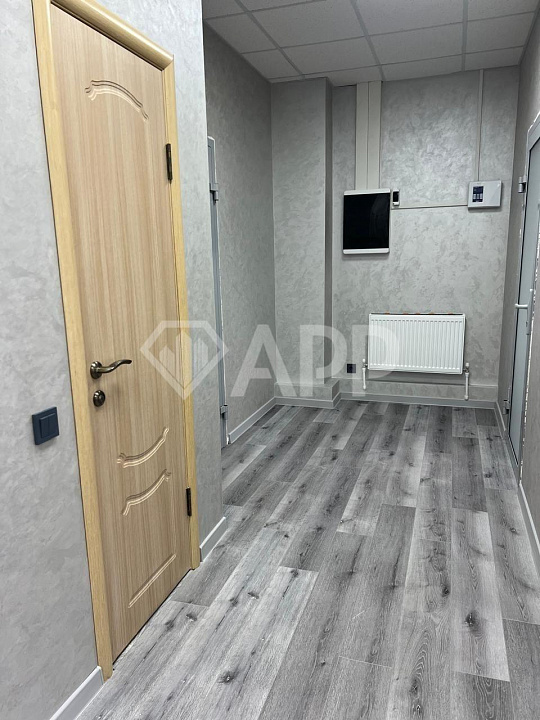 Сдам офисное помещение,  38.5 м², 26.1 м², 11.5 м² фото