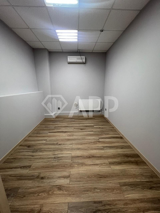 Сдам офисное помещение,  38.5 м², 26.1 м², 11.5 м² фото